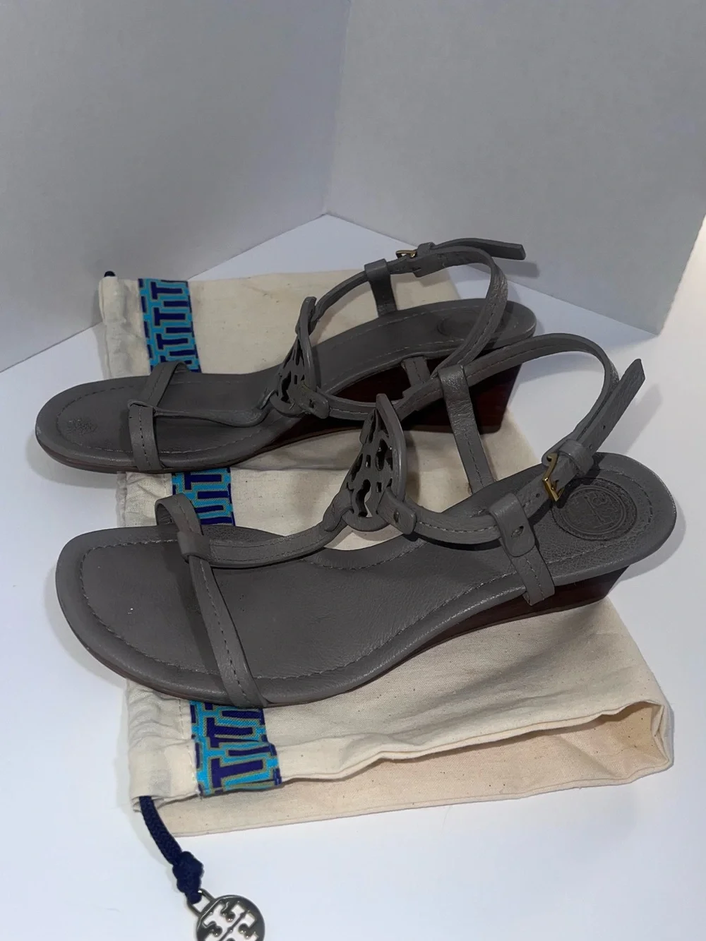 Tory Burch Gray Leather Miller Logo T-Strap Sandals